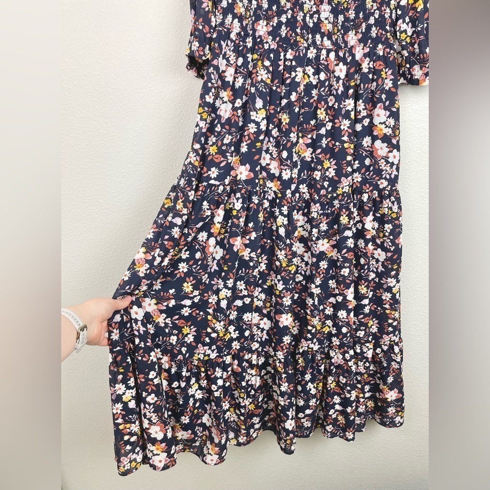 Ann Taylor Women's 4 PETITE Floral Smocked Maxi Dress Puff Sleeve Tiered Ruffle - Picture 15 of 16